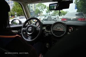 科目二把握方向,倒车入库一把进!